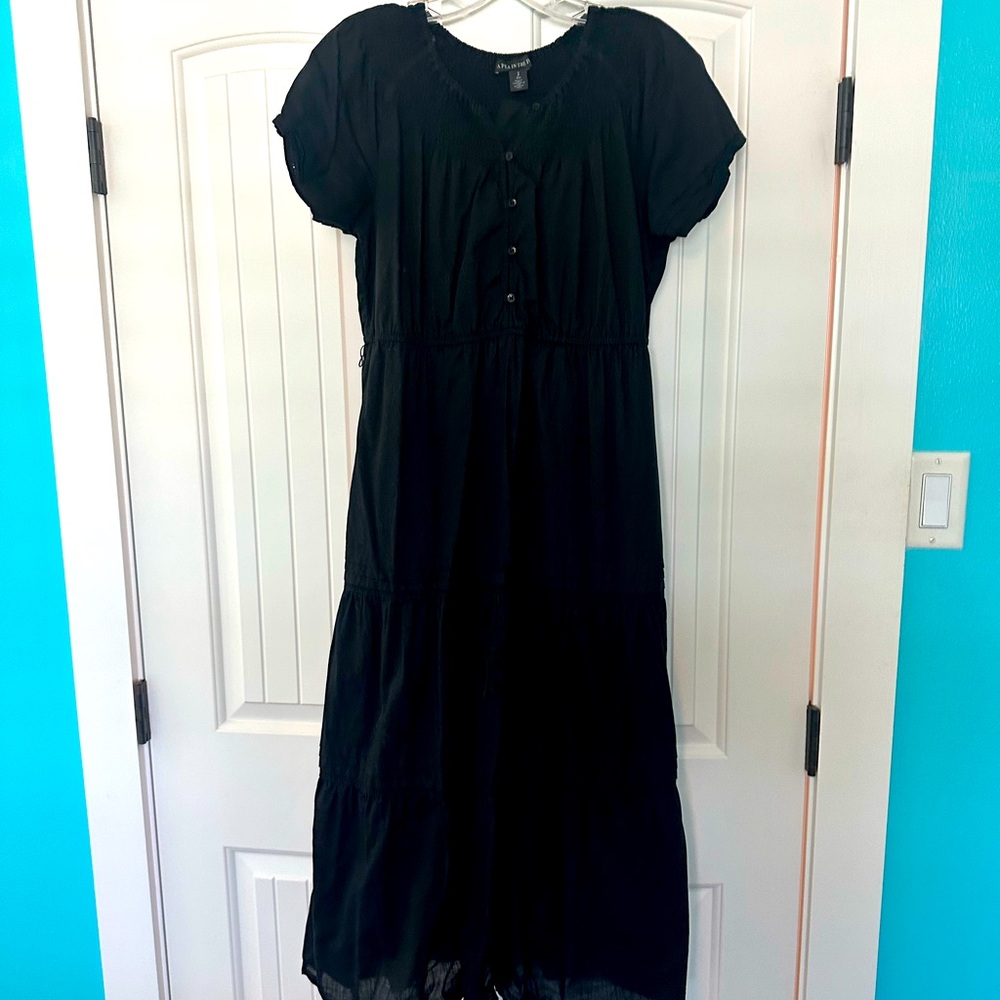 A Pea in the Pod Maternity Dress
